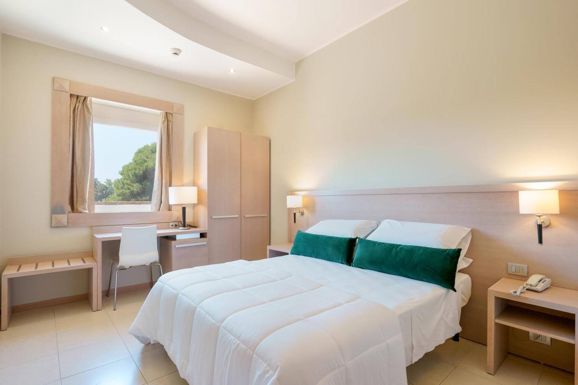 Dimora Lucia Hotel マルティナ・フランカ エクステリア 写真