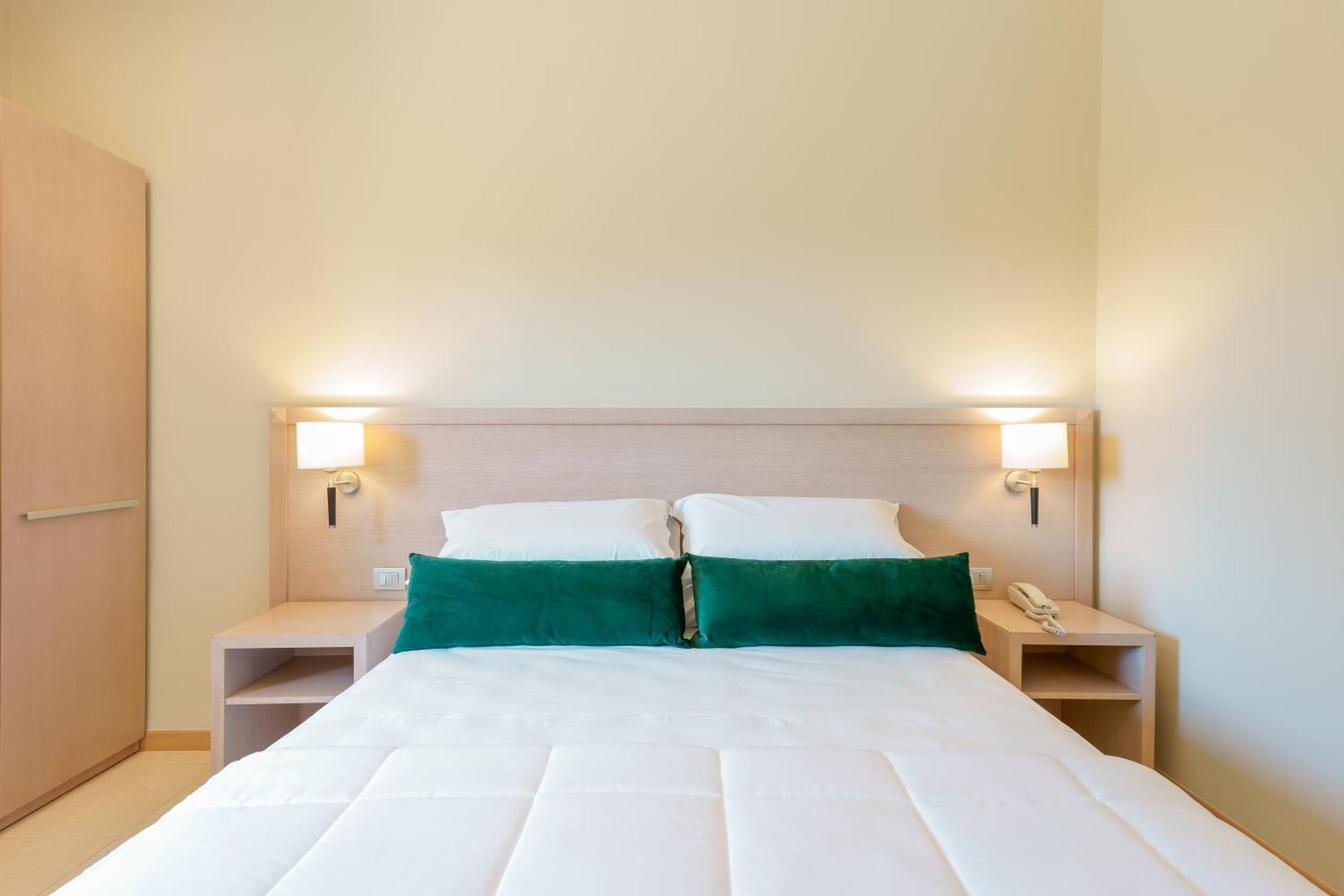 Dimora Lucia Hotel マルティナ・フランカ エクステリア 写真